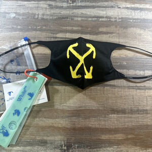 Off White Face mask Spray Arrow Black Ocher Yellow New With Tags